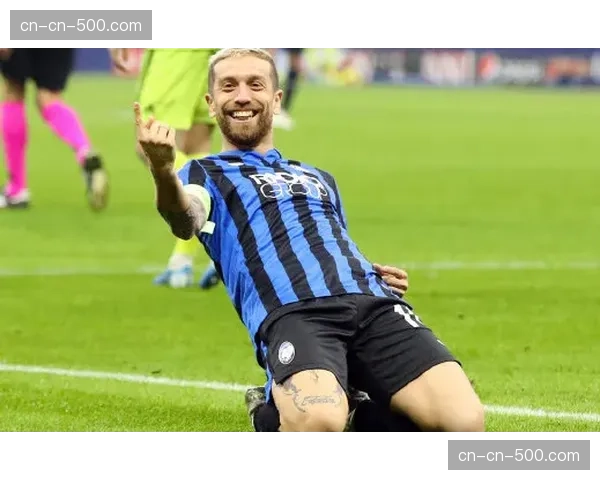 海登海姆主力前锋训练中肌肉拉伤,预计缺席两周,球队火力受损 海登海姆主力前锋训练中肌肉拉伤,预计缺席两周,球队火力受损